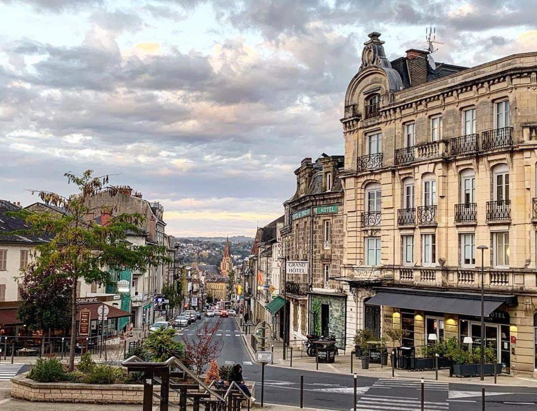 Grand Hotel Brive Экстерьер фото